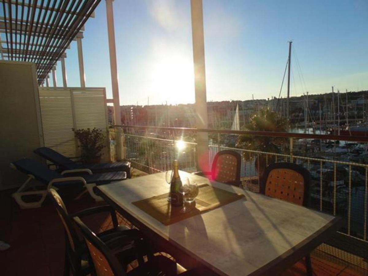 Stunning 2-Bed Penthouse In Lagos 250M From Beach Екстер'єр фото